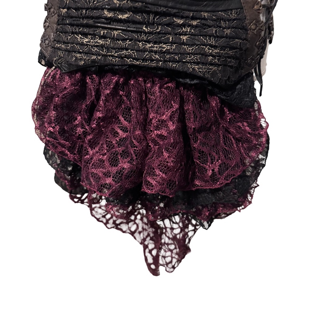 Bustle Burgundy and Black Belt